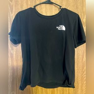 North face women’s cropped tee